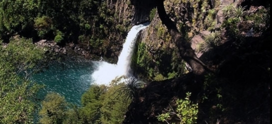 Un gran atractivo cercano a Santiago, El Parque Nacional Radal 7 Siete tazas