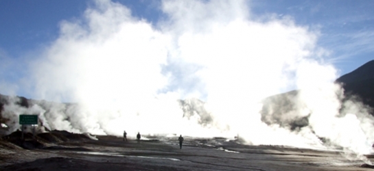Geysers del tatio. San Pedro de Atacama